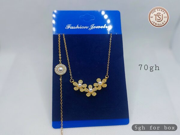 Necklace with bracelet