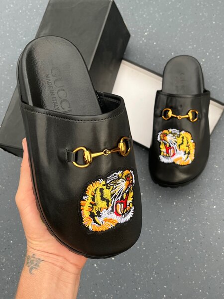 Sandales Authentique