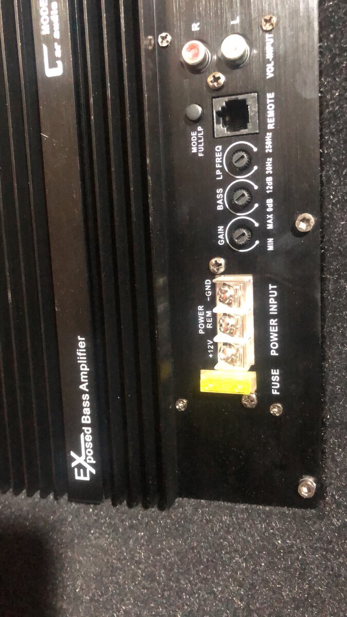 CAR SUBWOOFERS Self amplifier