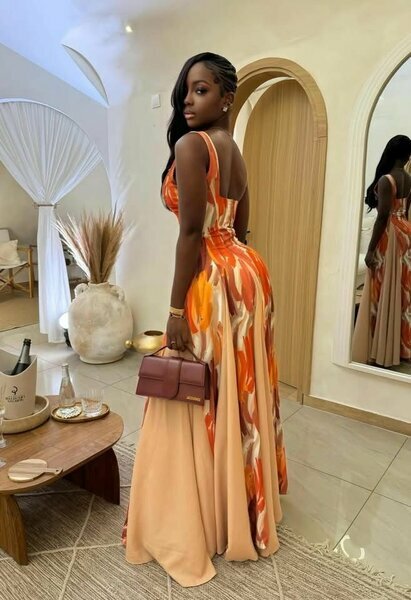Robe longue imprimée orange fluide