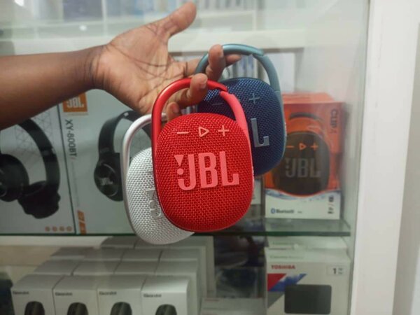 Enceinte bluetooth JBL CLIP 4