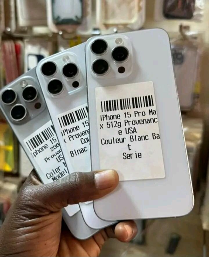 iPhone 11/15 Pro Max Apple