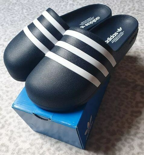 Adidas cloudform slides