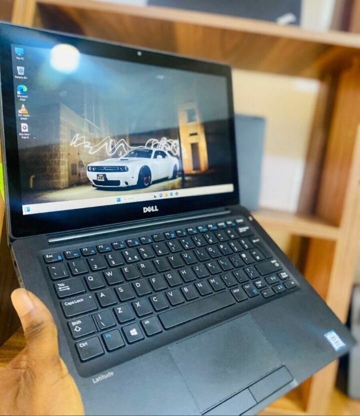 DELL LAPTOP
