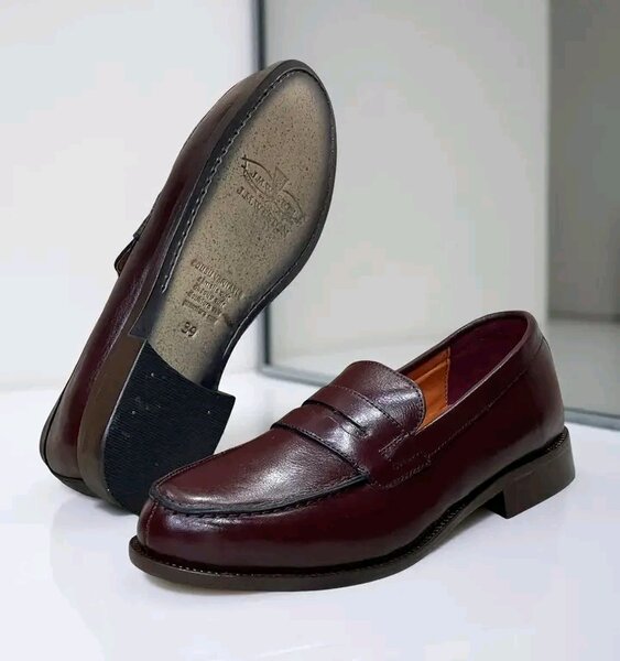 Elegant Leather Loafers