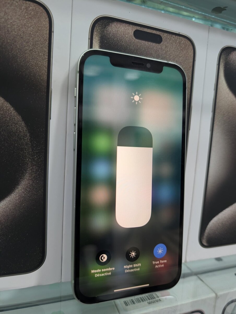 iPhone 12 Simple 64G Quasi Neuf Vert