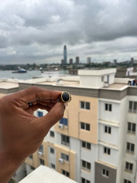 Bague en onyx noir élégant