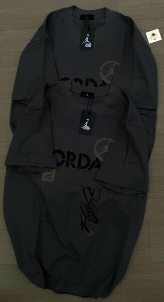 T-shirts Jordan “Flight” (gris)