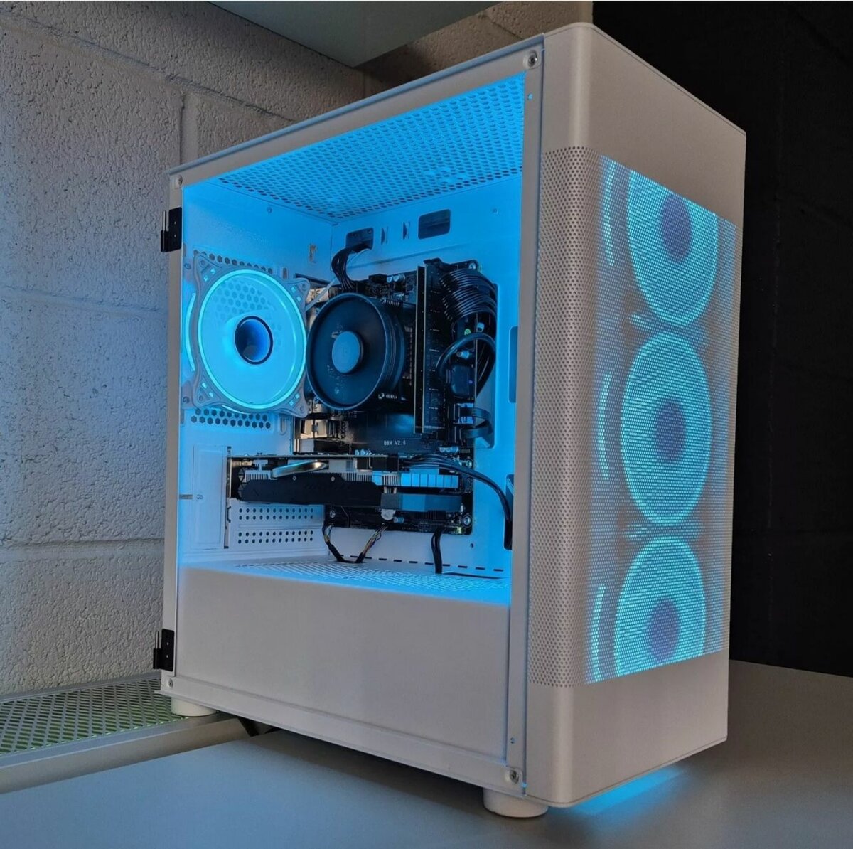 Gaming and workstation Computers,  for video editing,  3D 4k