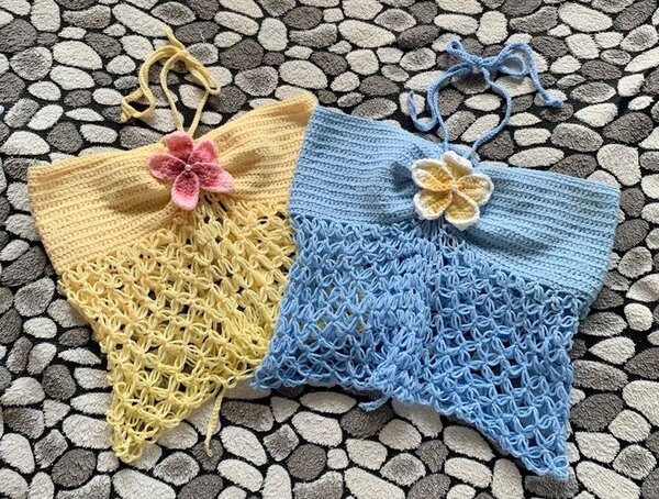 Top crochet été avec fleur