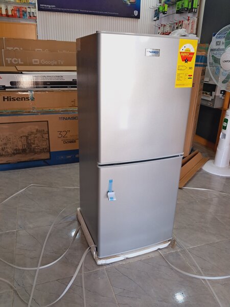 New Nasco conbined Table top fridge 106 litres