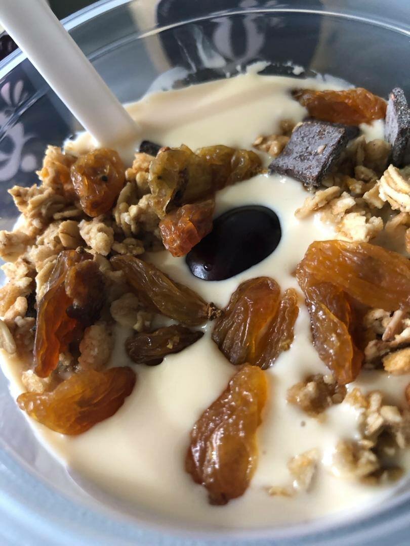 Yaourt fruité au granola
