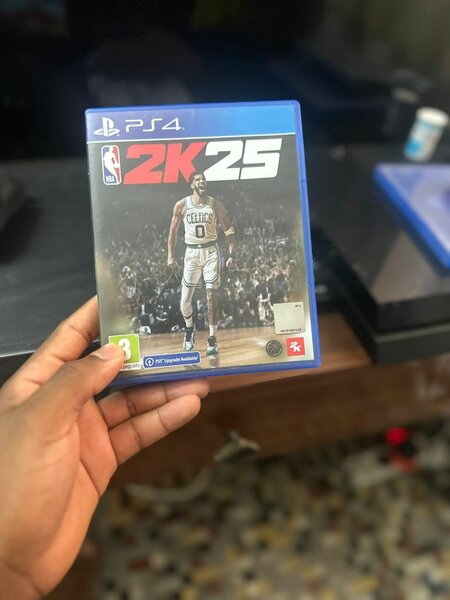 NBA 2K25 pour PS4