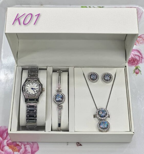 Ensemble Bijoux Éclatants