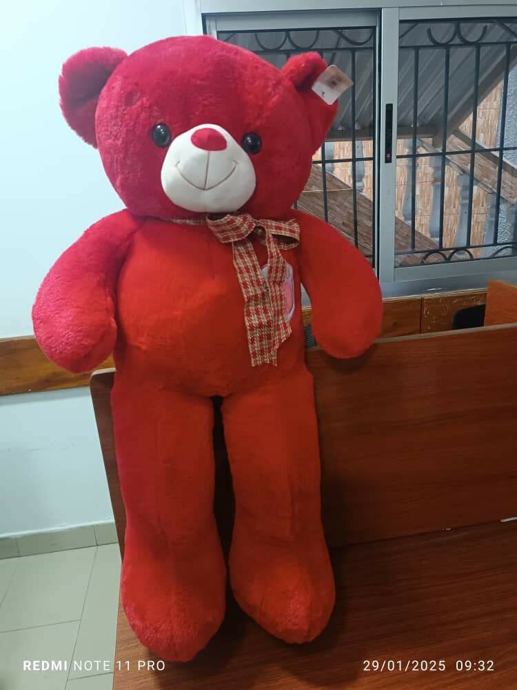 Peluche doudou rouge