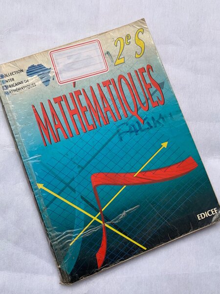 Livre de Mathématiques 2e S