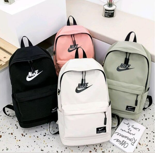 Sac à dos Nike élégant polyvalent