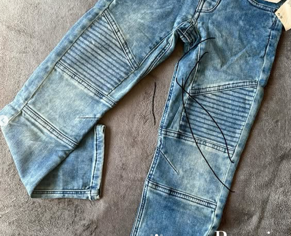 Boys jeans 7-8yrs