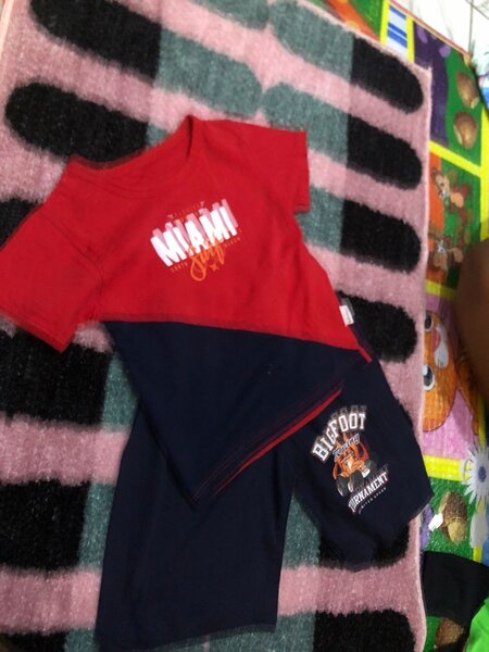 Lot de vêtements d'été garçons