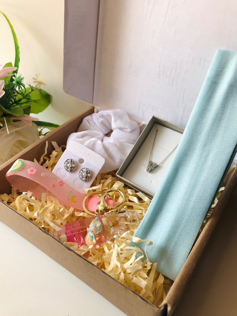 Aesthetic girly package