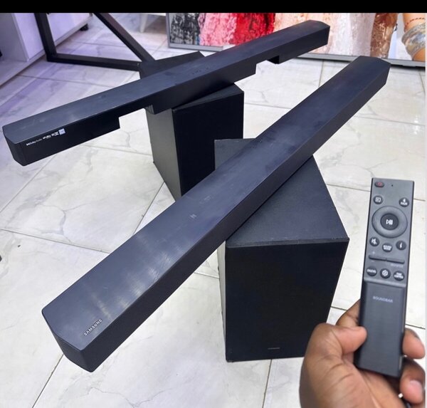 Wireless Samsung Q60