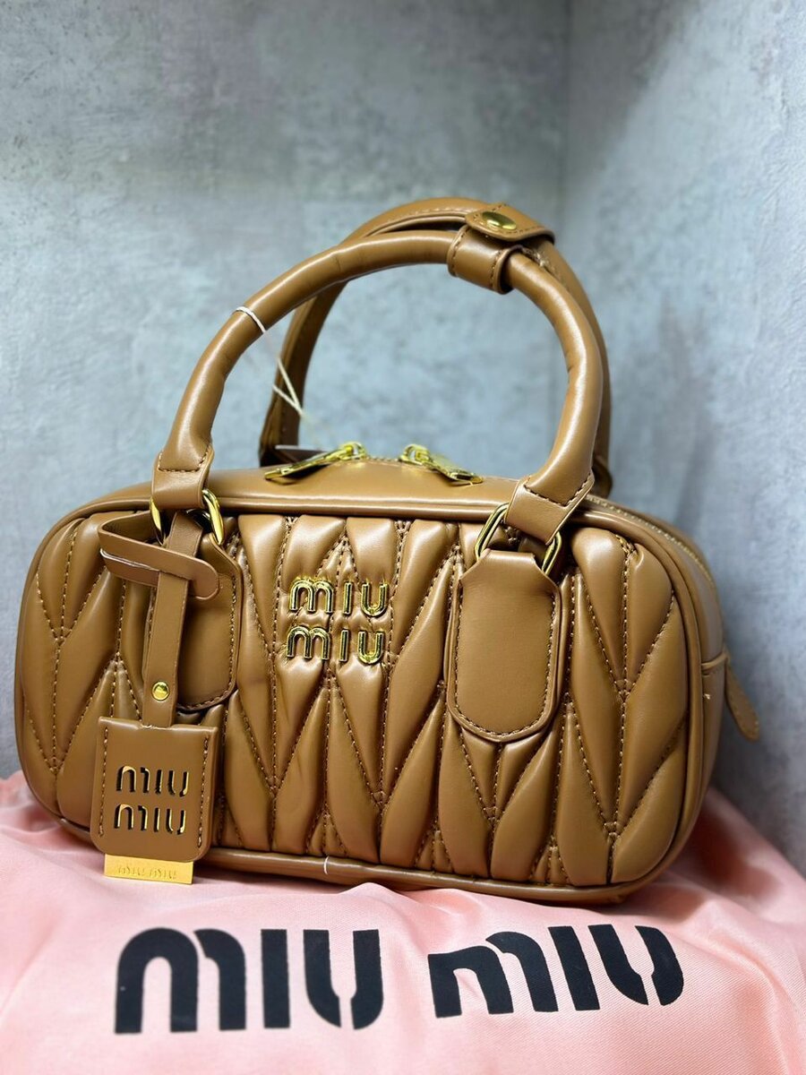 Miu miu/ бесплатная доставка
