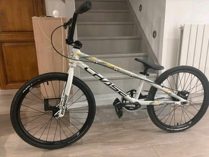Vélo BMX Chase haute performance