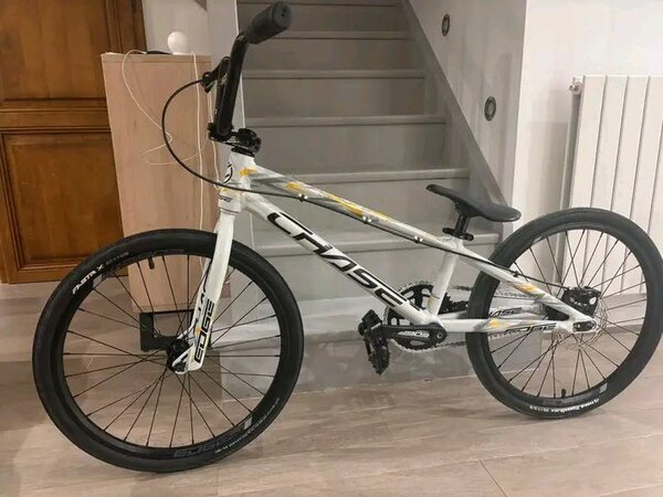 Vélo BMX Chase haute performance