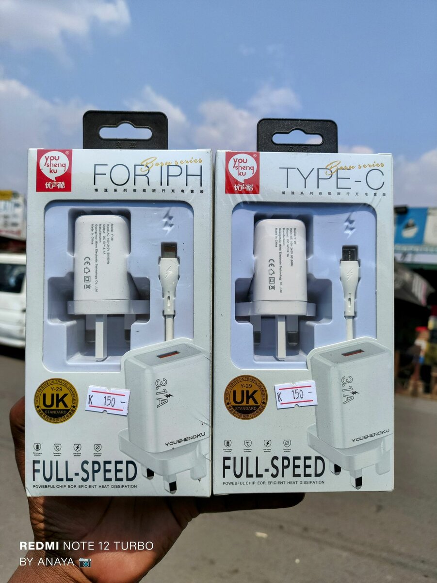 3.1A Fast Charging Charger UK pin