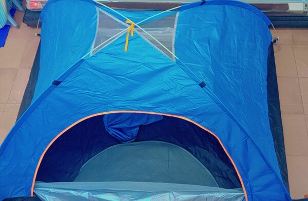 Tente camping 2 a 3 personnes