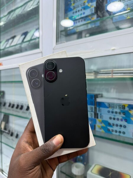 iPhone 16 simple 128Go