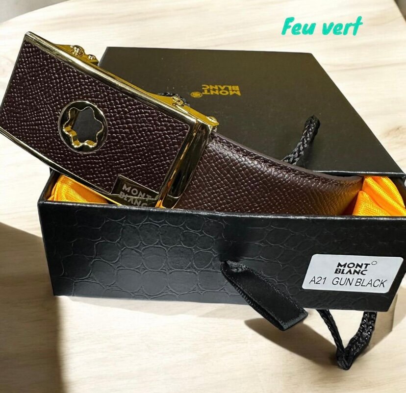 Ceinture en cuir noire élégante