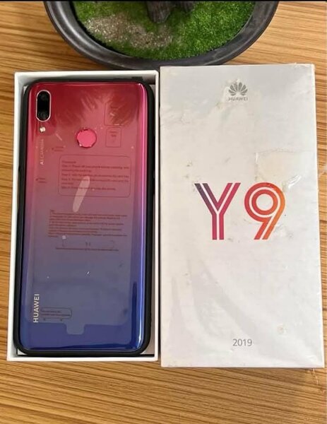 HUAWEI Y9 2019 128 gb 6 ram