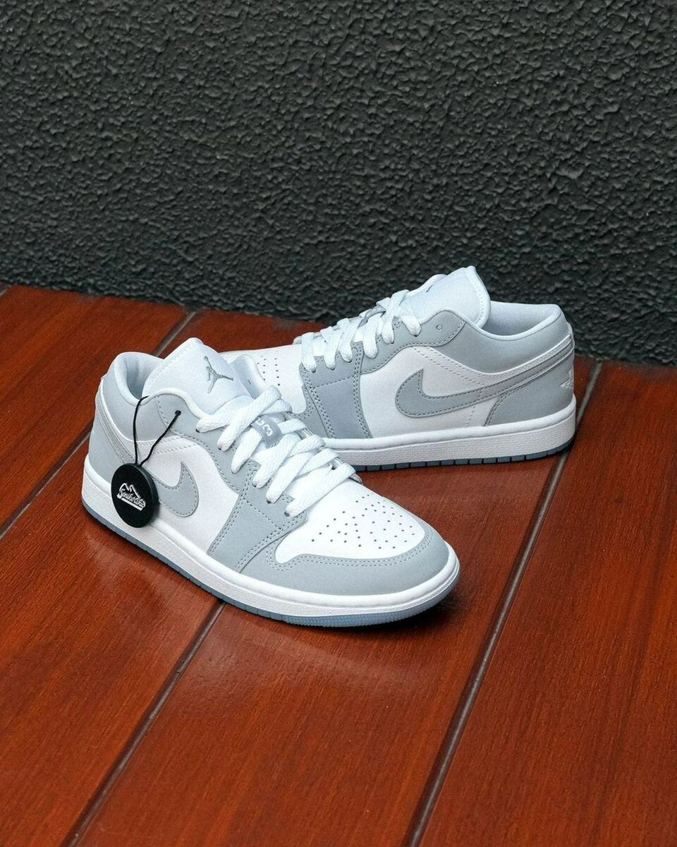 Nike Jordan SB low ( original dans carton )
