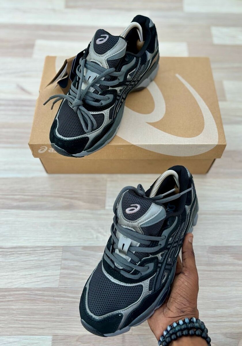 Nouvelle chaussures Asics Gel