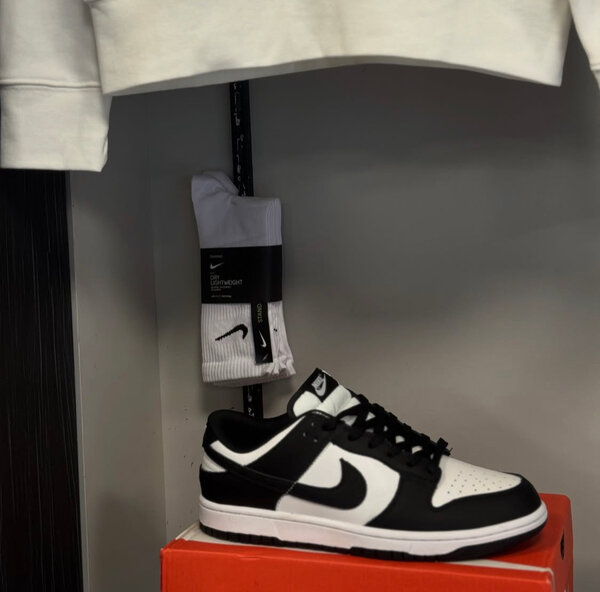 Ensemble Nike blanc et noir