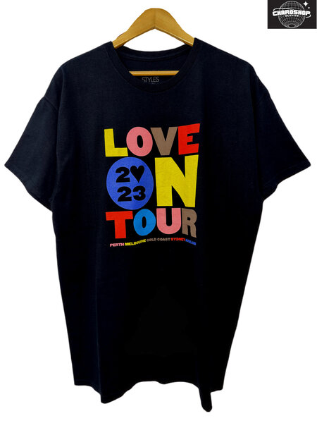 T-shirt Love On Tour 2023