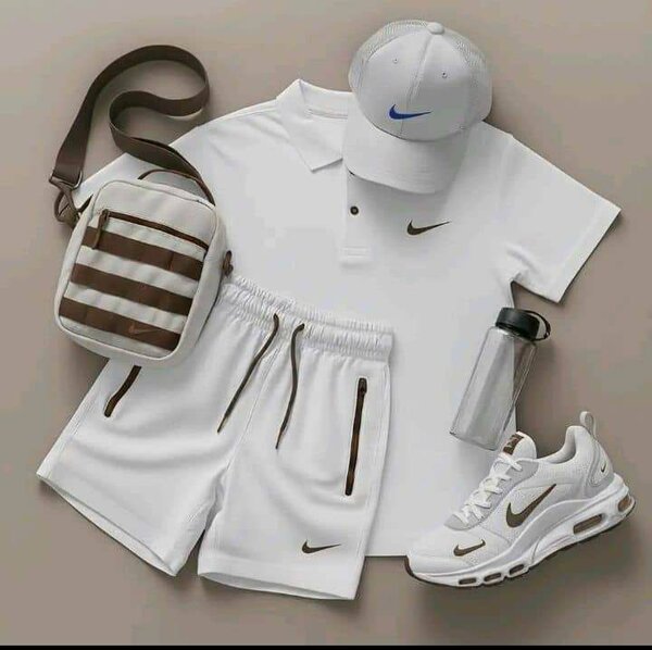 Ensemble de sport Nike blanc pour homme