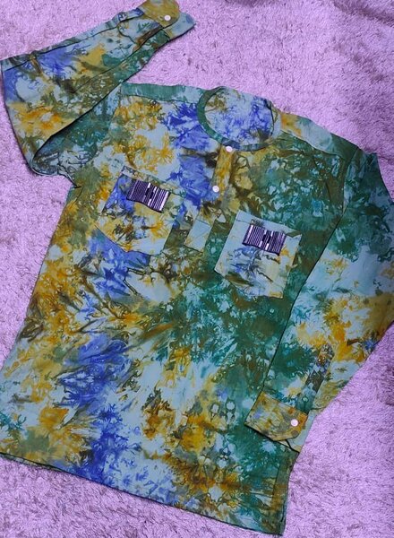 Chemise africaine à motifs colorés