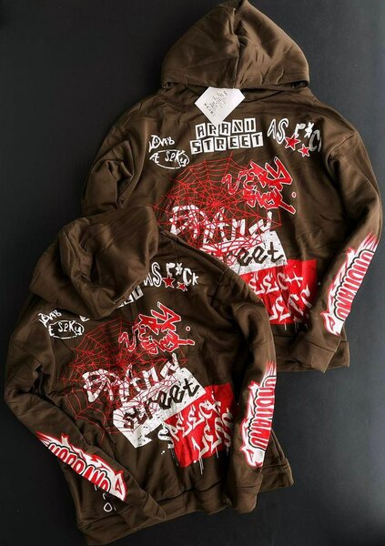 Hoodie streetwear graffiti