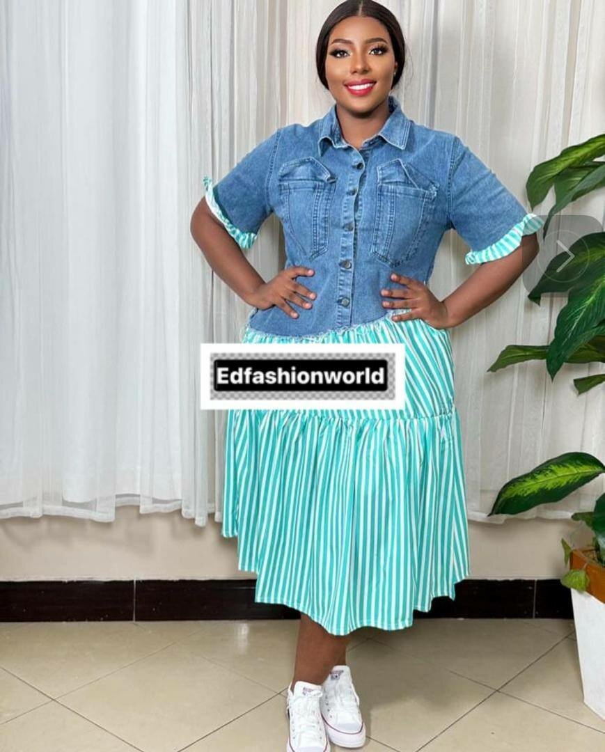 Robe chemise denim élégante