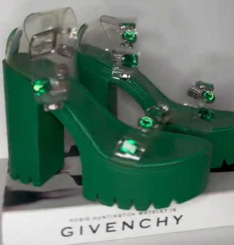 blocked diamond heels