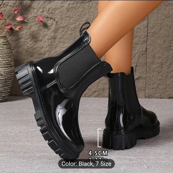 Chic Plus-Size Women's Rain Boots - Waterproof
