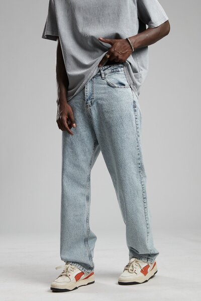 Baggy jeans