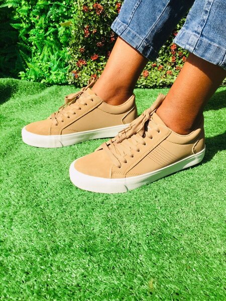 Female sneakers