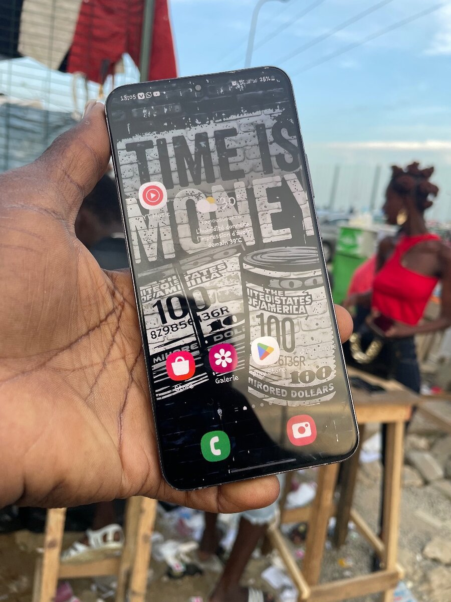 Samsung s 22 plus 512giga wifi