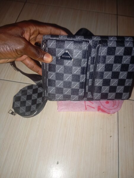 Sacoche bandoulière à carreaux