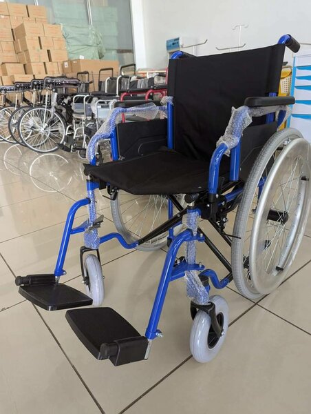Wheel chairs, Walkers & Comodo Chairs
