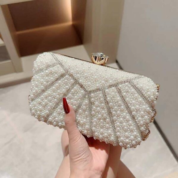 Clutch Perlé Élégant