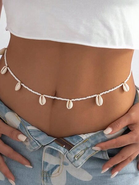 Chaîne de taille en coquillages et perles